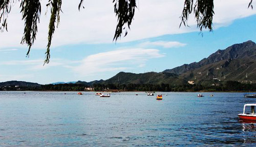 雁棲湖、紅螺寺純玩巴士