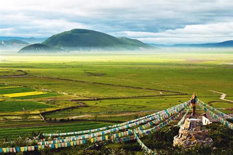 魅力青城、響沙灣、希拉